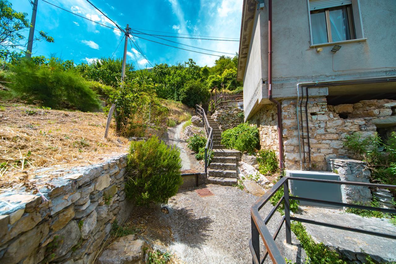 Tourist Dependance "Cinque Terre" Lägenhet La Foce Exteriör bild